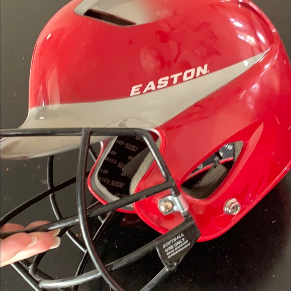 Easton Girls Softball Helmets